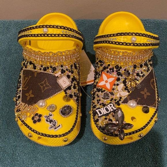 Bling Crocs - Picture 9 of 11